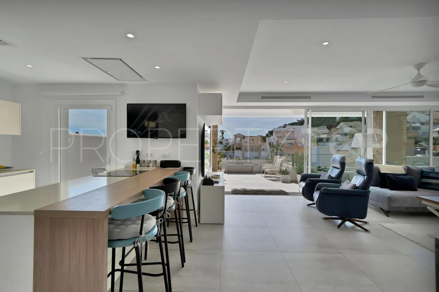 Casa a la venta en Benalmadena con 3 dormitorios