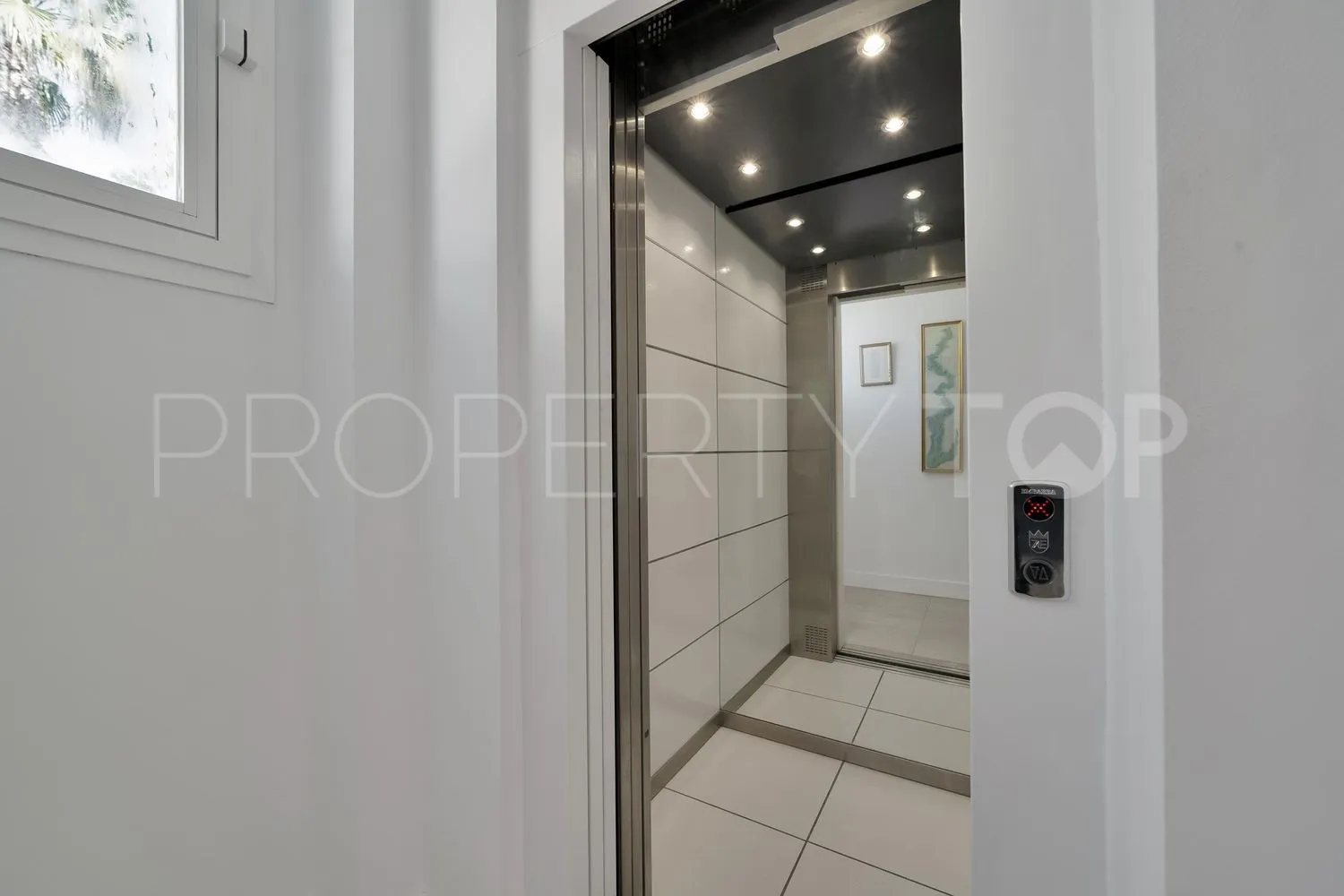 Casa a la venta en Benalmadena con 3 dormitorios