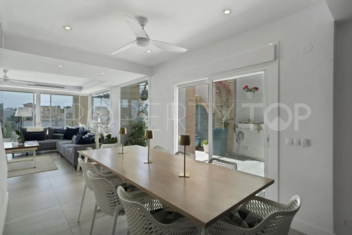 Casa a la venta en Benalmadena con 3 dormitorios