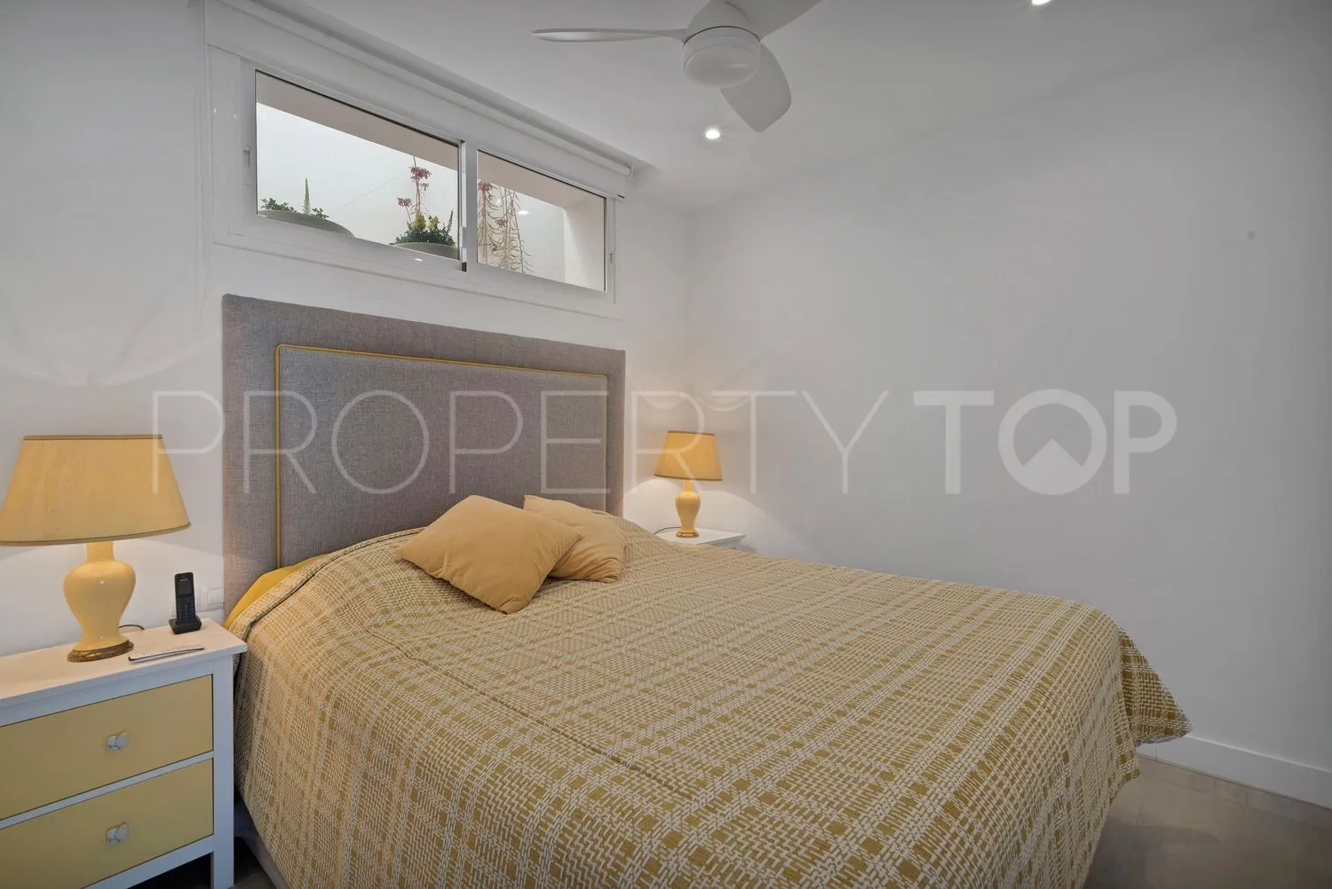 Casa a la venta en Benalmadena con 3 dormitorios
