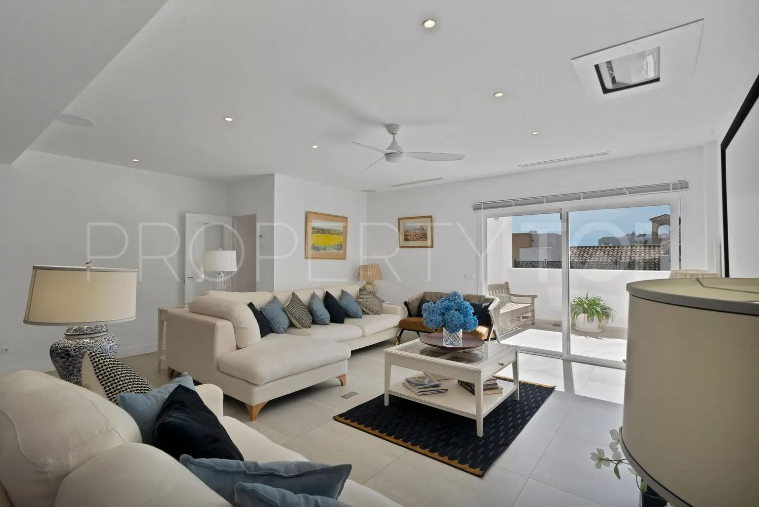 Casa a la venta en Benalmadena con 3 dormitorios