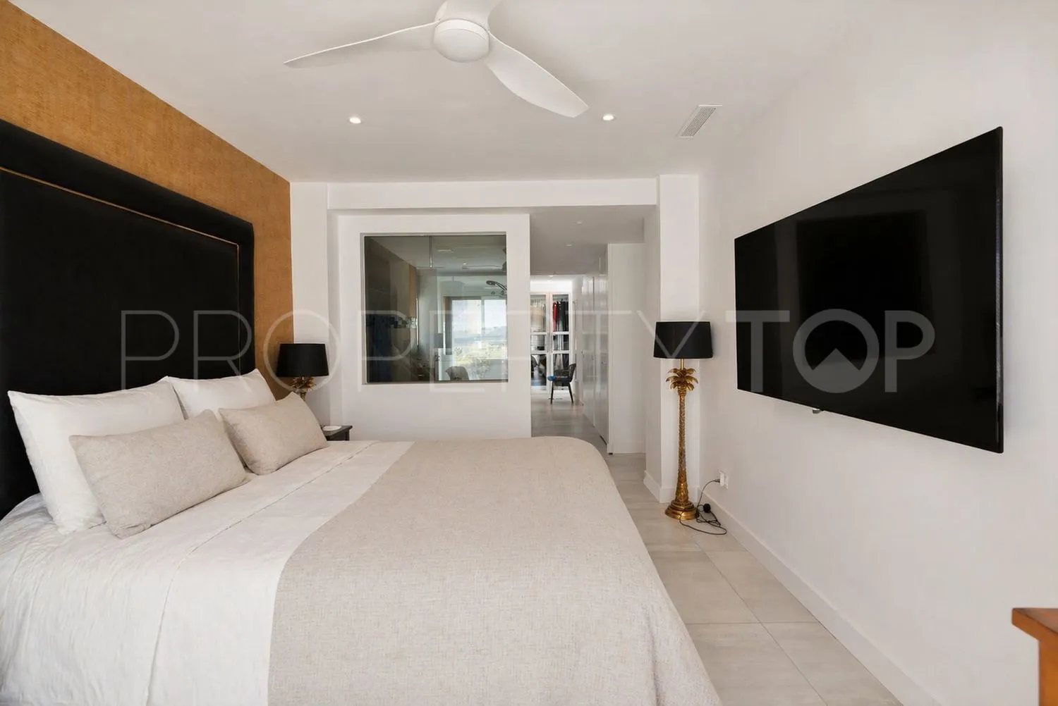 Casa a la venta en Benalmadena con 3 dormitorios