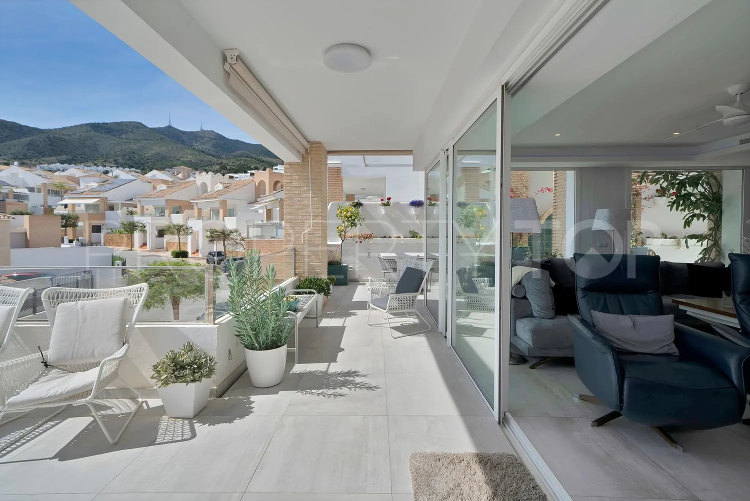 Casa a la venta en Benalmadena con 3 dormitorios