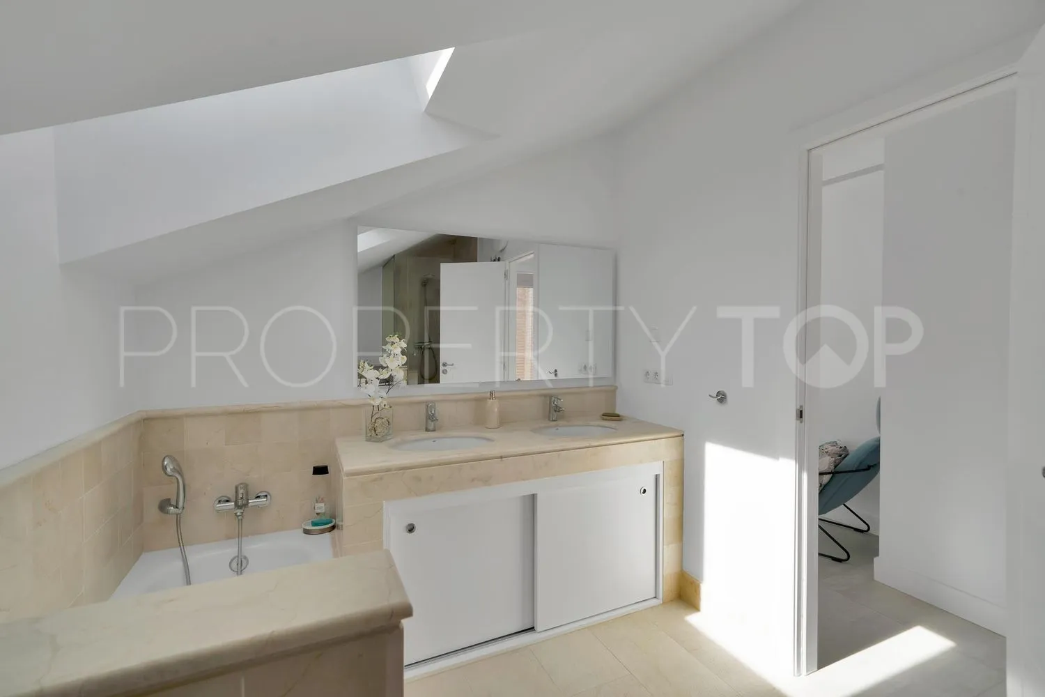 Casa a la venta en Benalmadena con 3 dormitorios