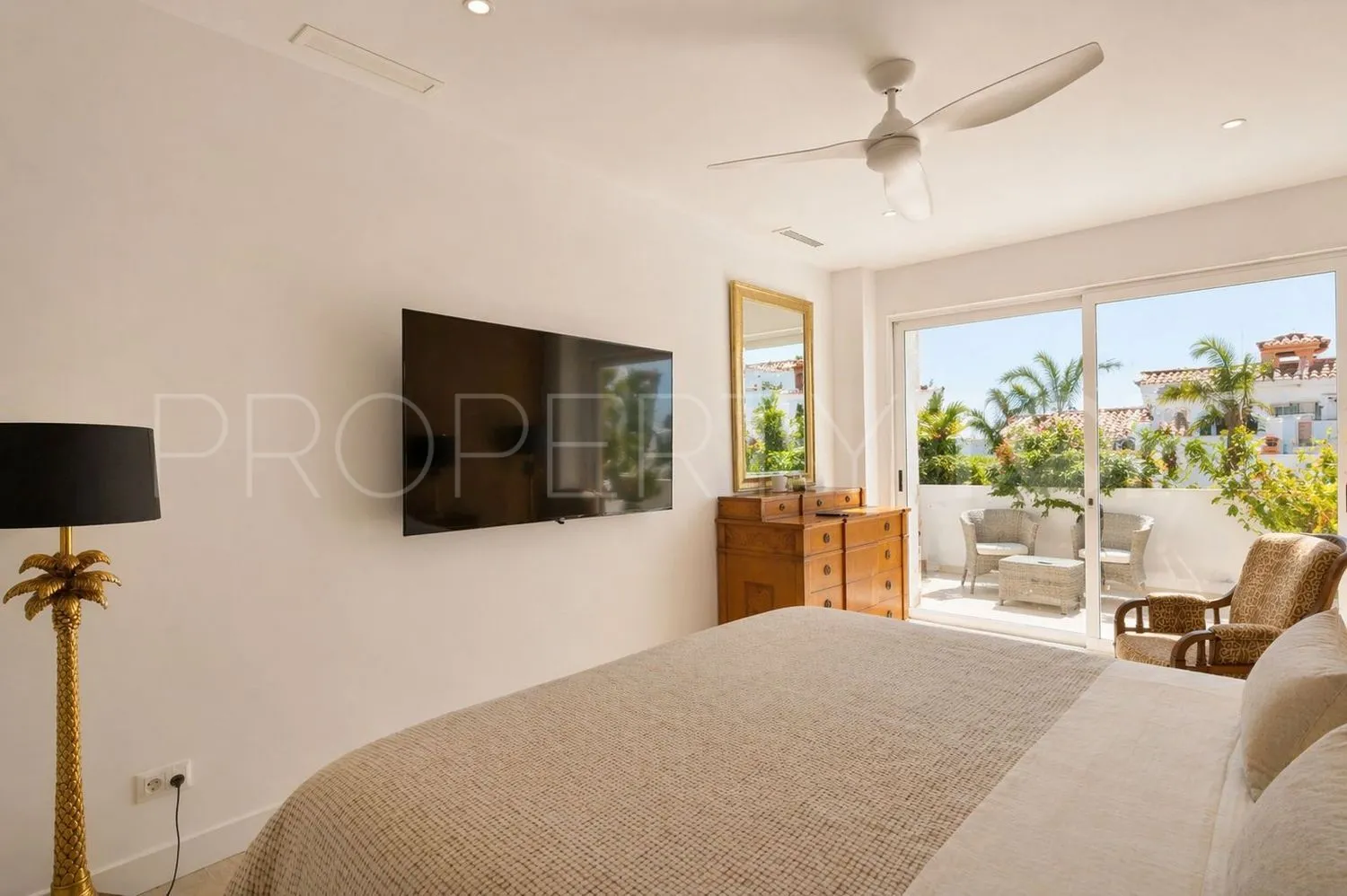 Casa a la venta en Benalmadena con 3 dormitorios
