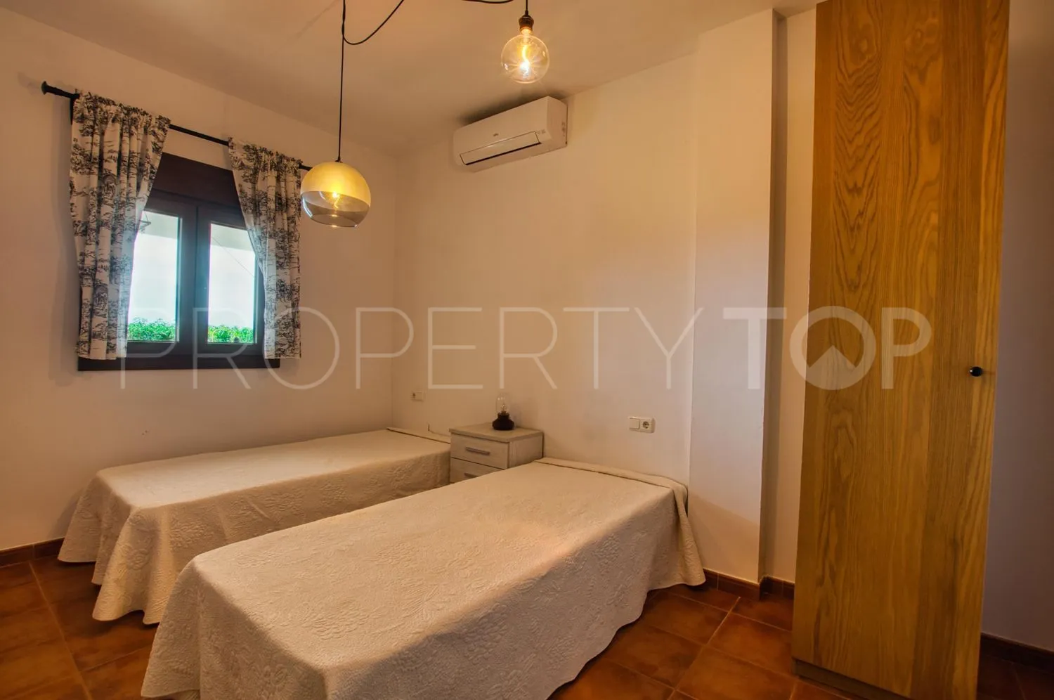 House for sale in Periana with 3 bedrooms