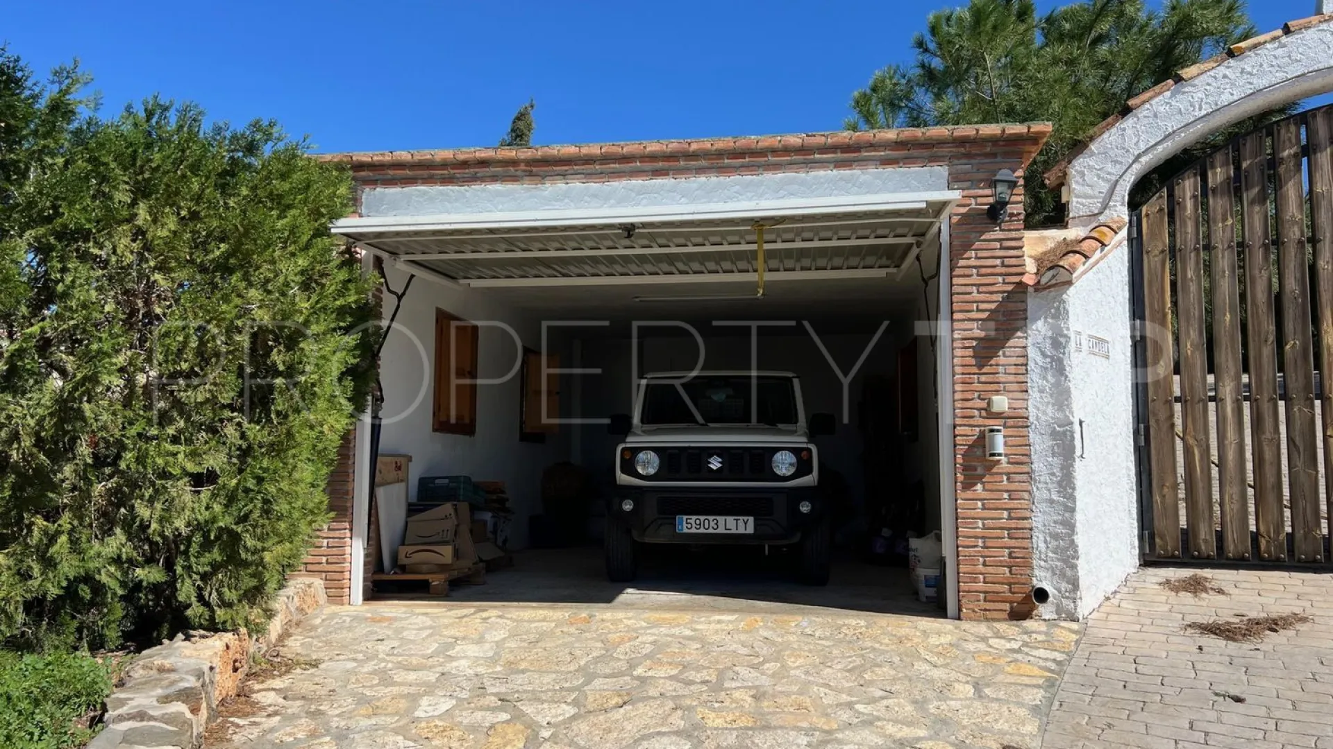 House with 3 bedrooms for sale in Velez Malaga
