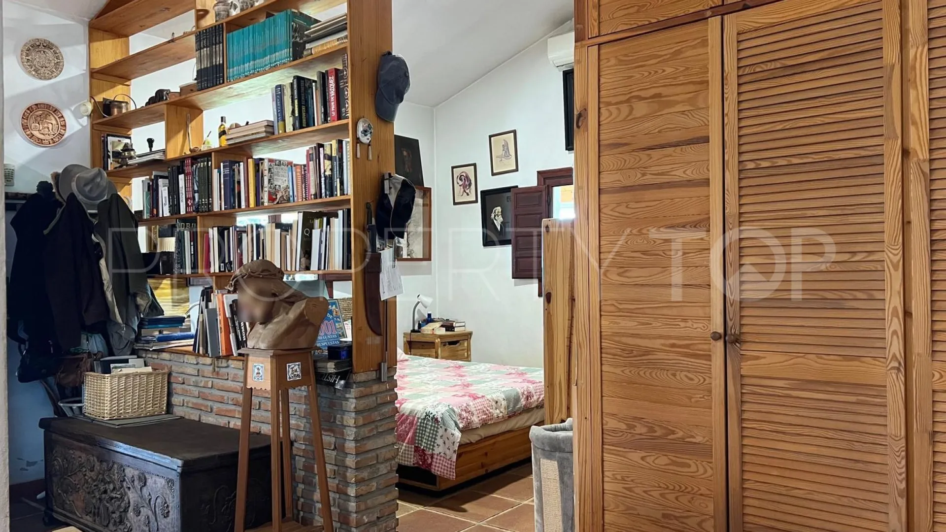 House with 3 bedrooms for sale in Velez Malaga