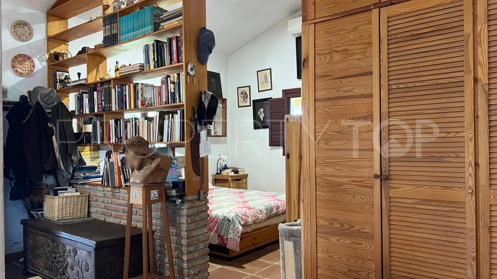 House with 3 bedrooms for sale in Velez Malaga