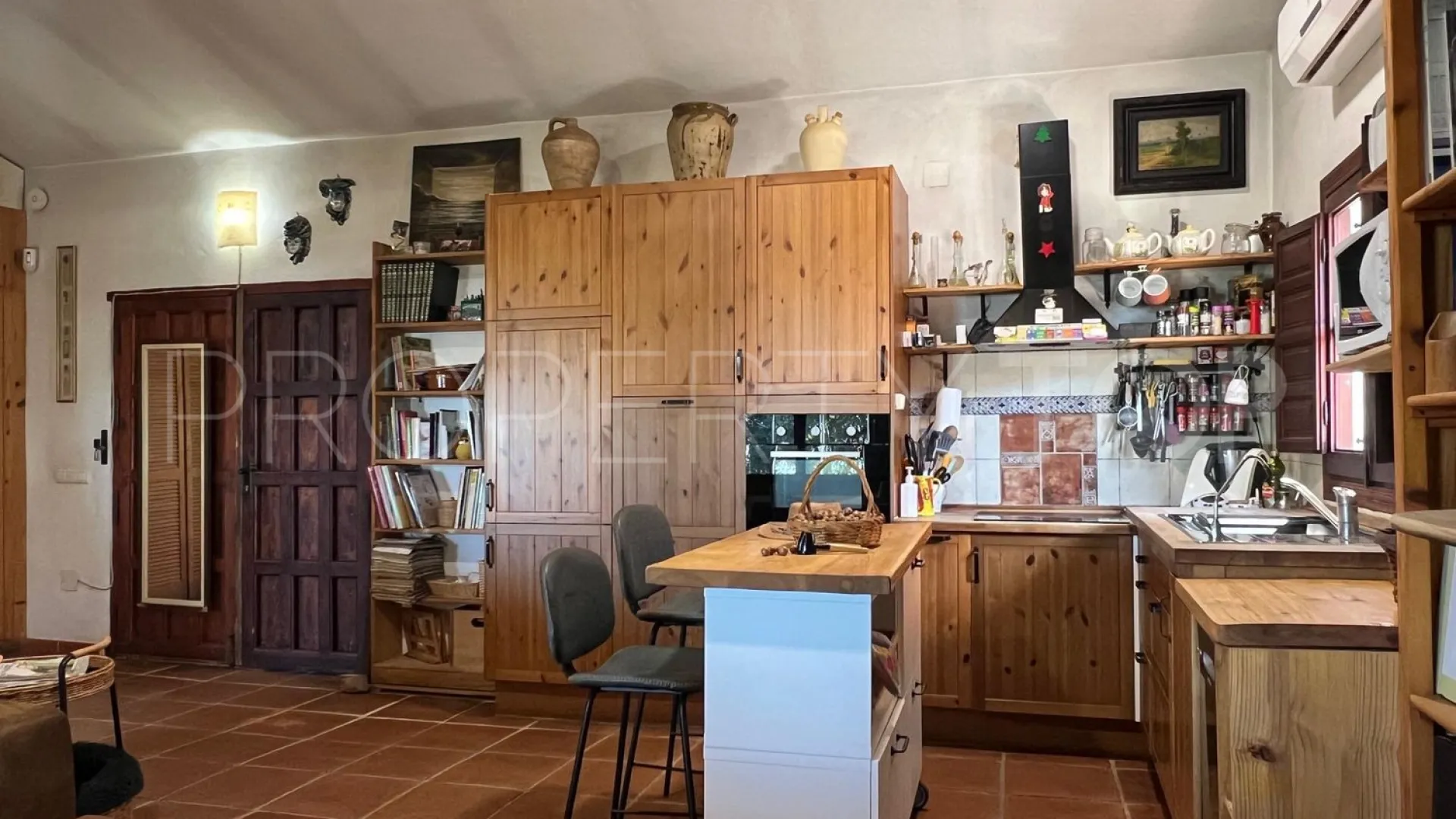 House with 3 bedrooms for sale in Velez Malaga
