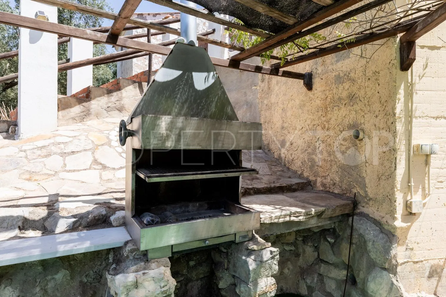 Country house with 5 bedrooms for sale in Cuevas de San Marcos