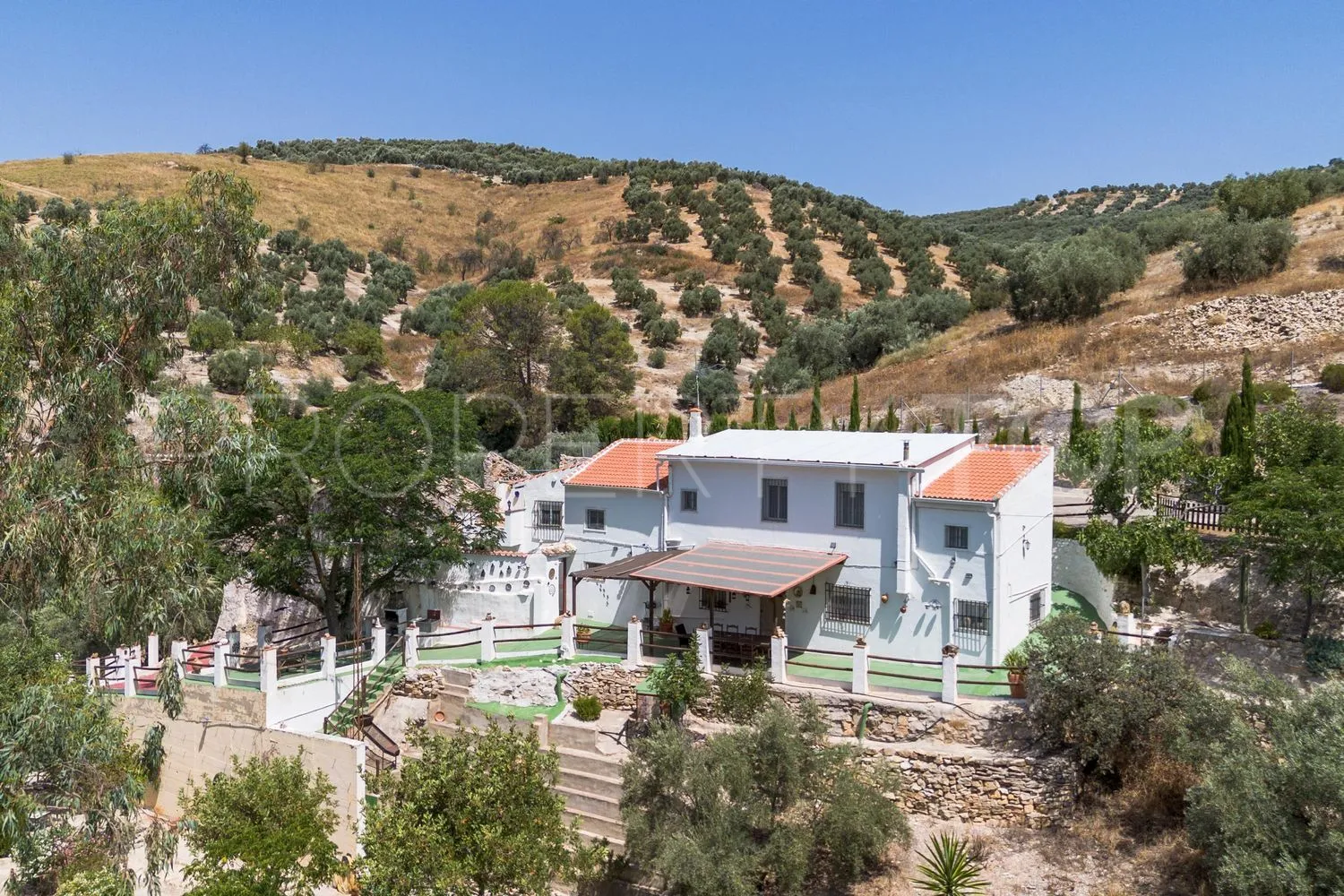 Country house with 5 bedrooms for sale in Cuevas de San Marcos