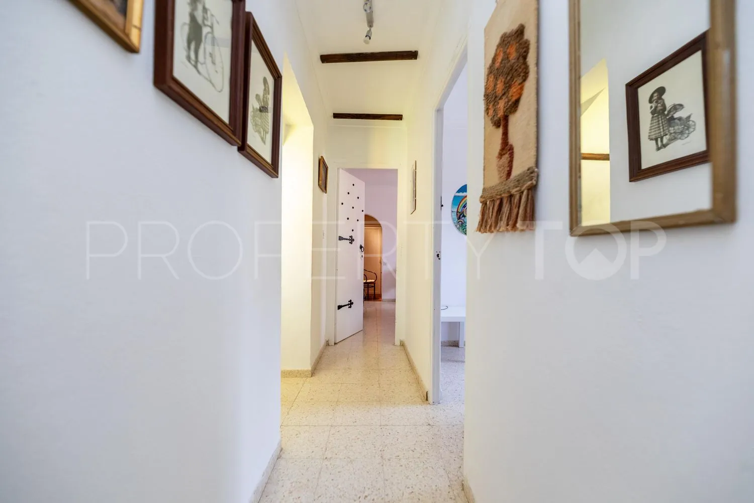 Country house with 5 bedrooms for sale in Cuevas de San Marcos