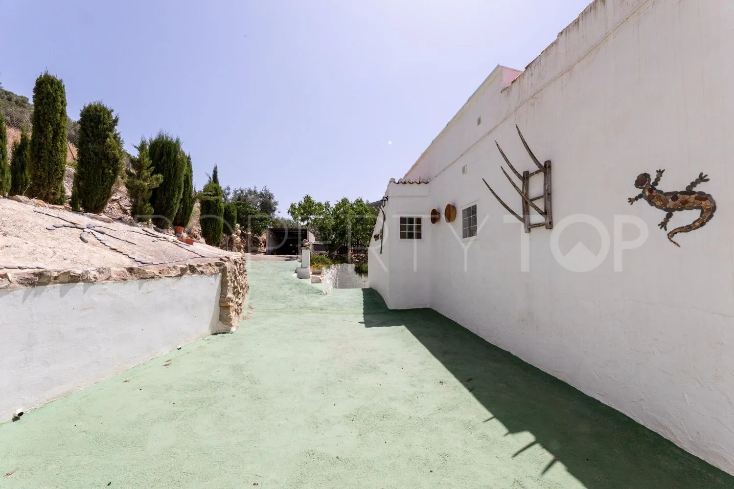 Country house with 5 bedrooms for sale in Cuevas de San Marcos