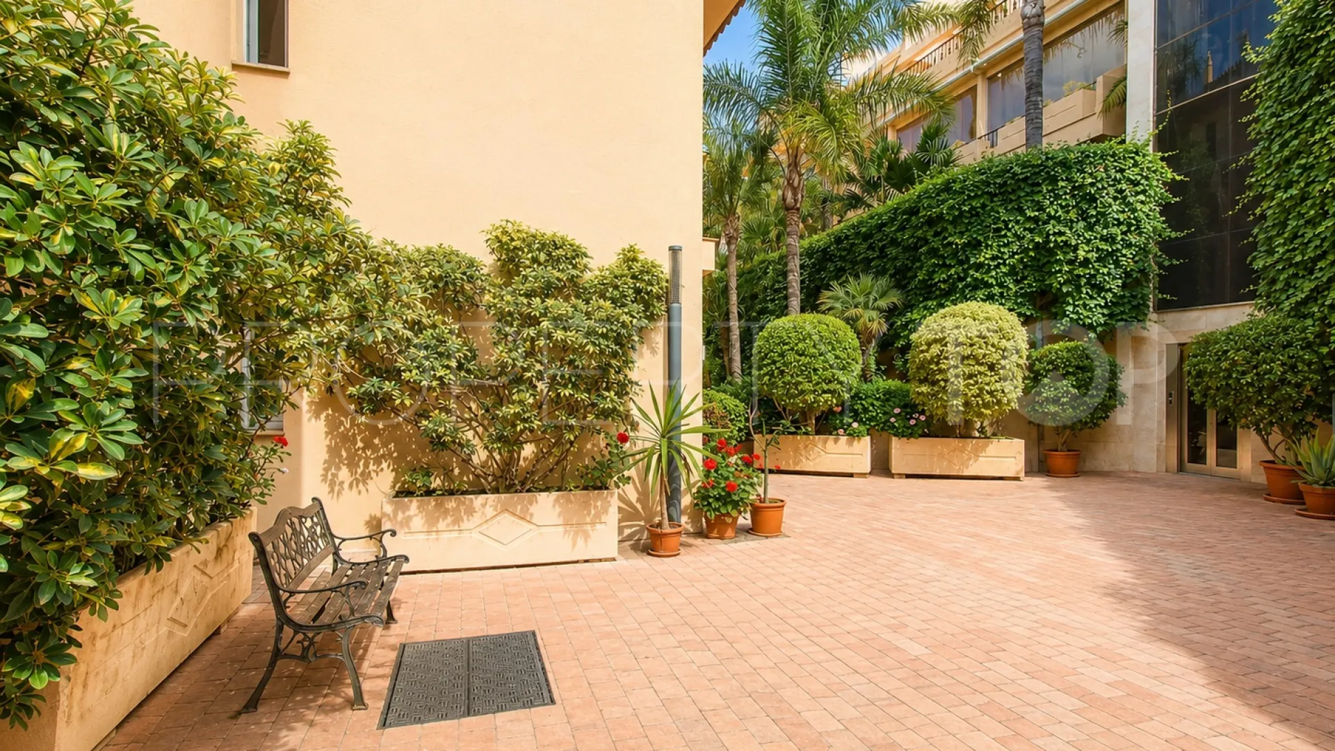2 bedrooms duplex for sale in Vista Real