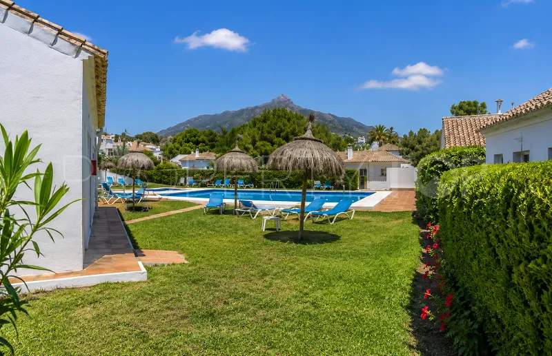El Naranjal town house for sale