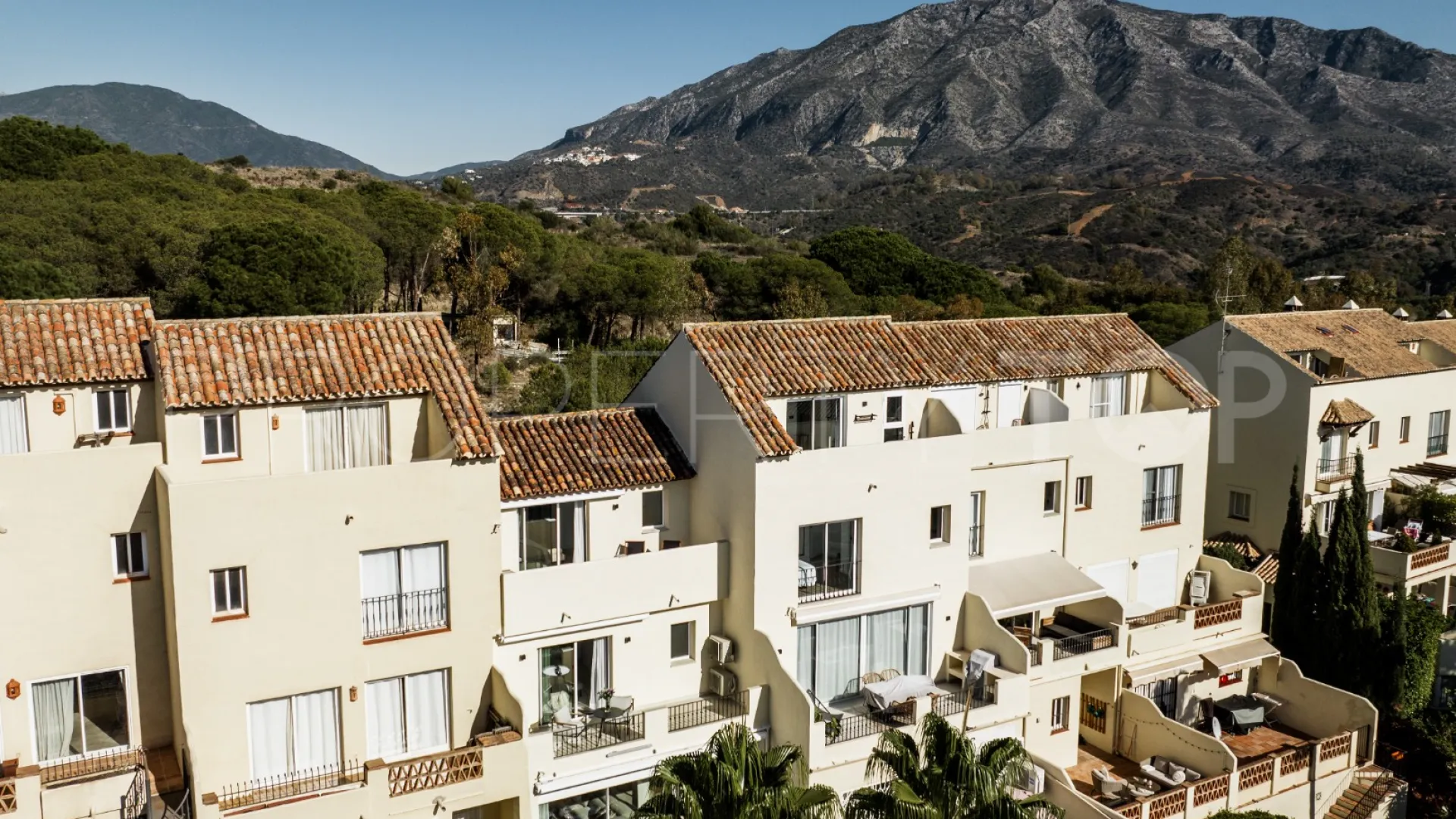 For sale Los Pinos de Aloha town house