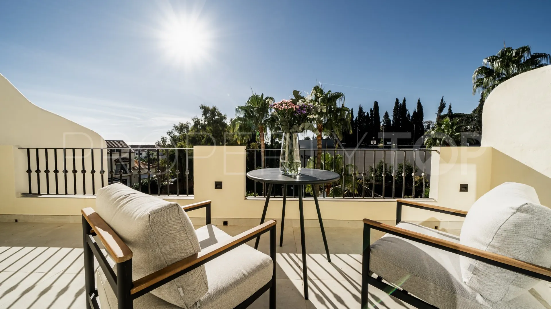 For sale Los Pinos de Aloha town house