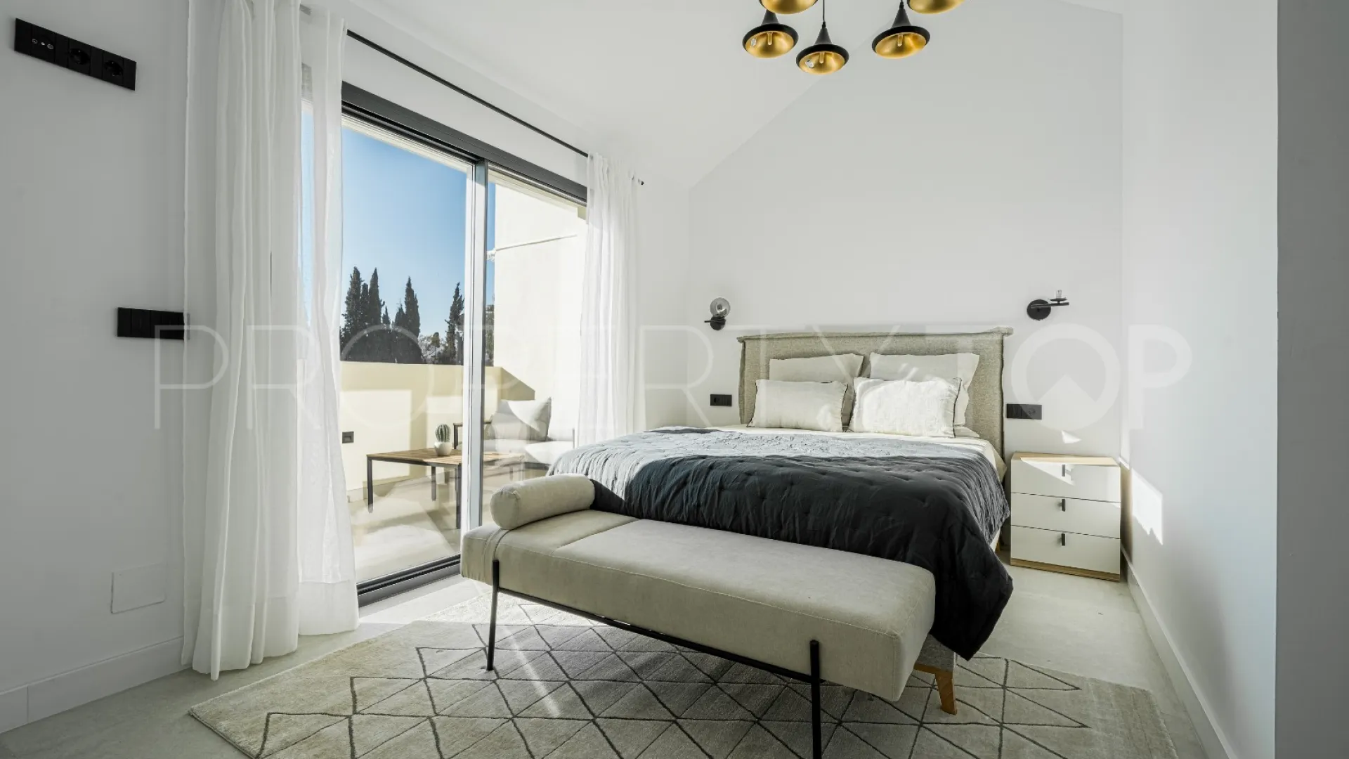 For sale Los Pinos de Aloha town house