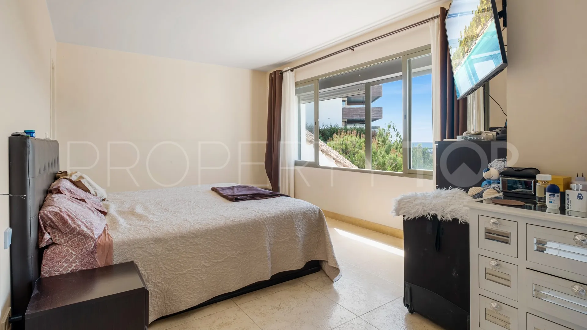 Buy 3 bedrooms duplex penthouse in Los Flamingos Golf