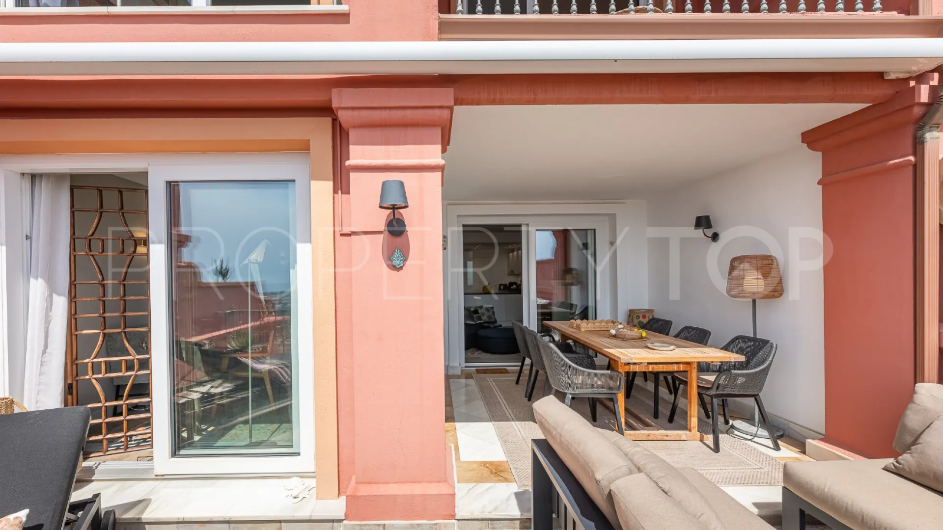 Duplex with 4 bedrooms for sale in Monte Halcones