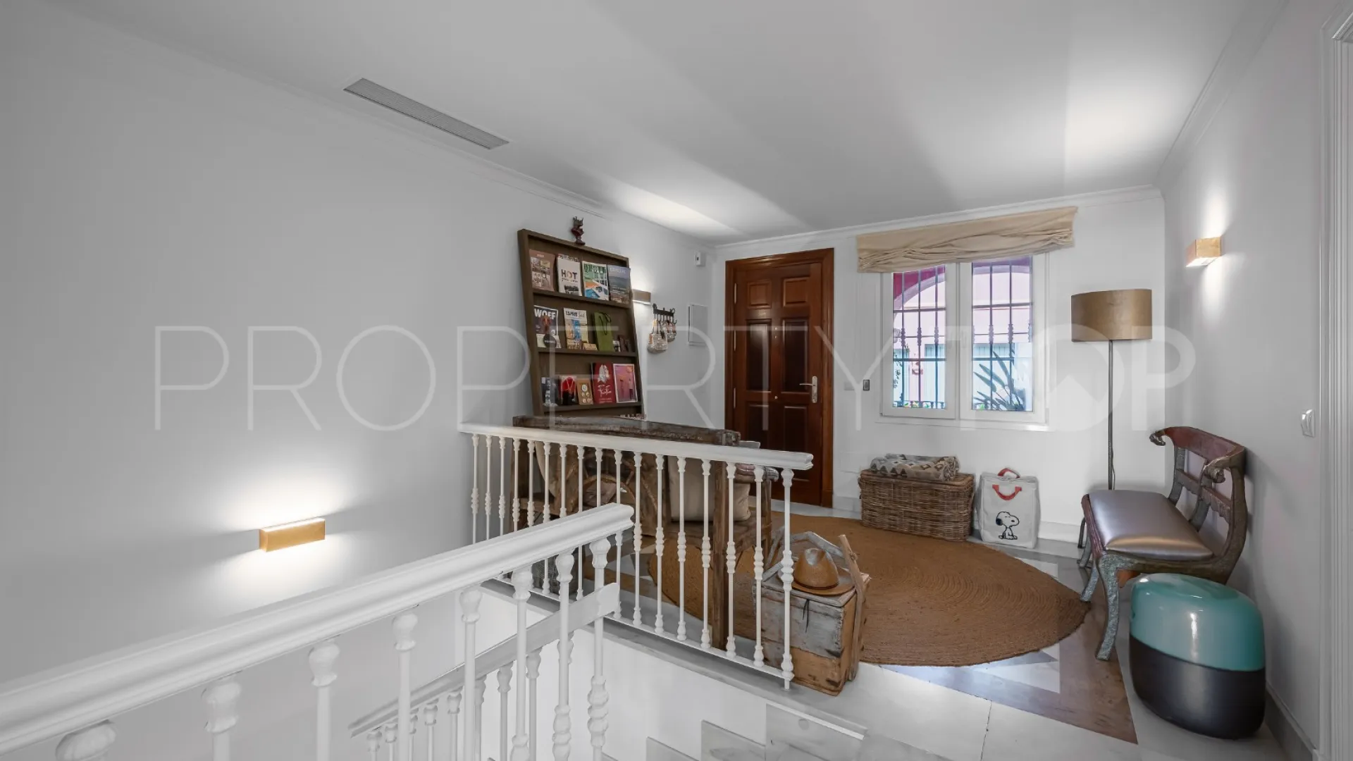 Duplex with 4 bedrooms for sale in Monte Halcones
