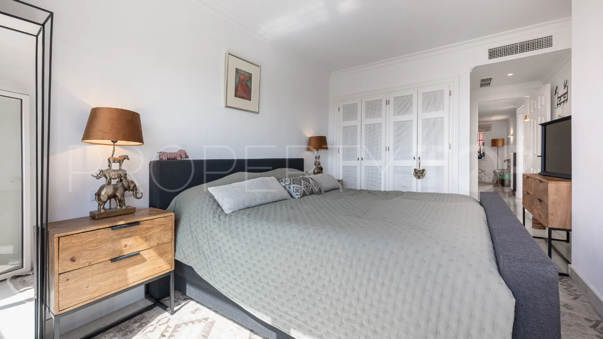 Duplex with 4 bedrooms for sale in Monte Halcones