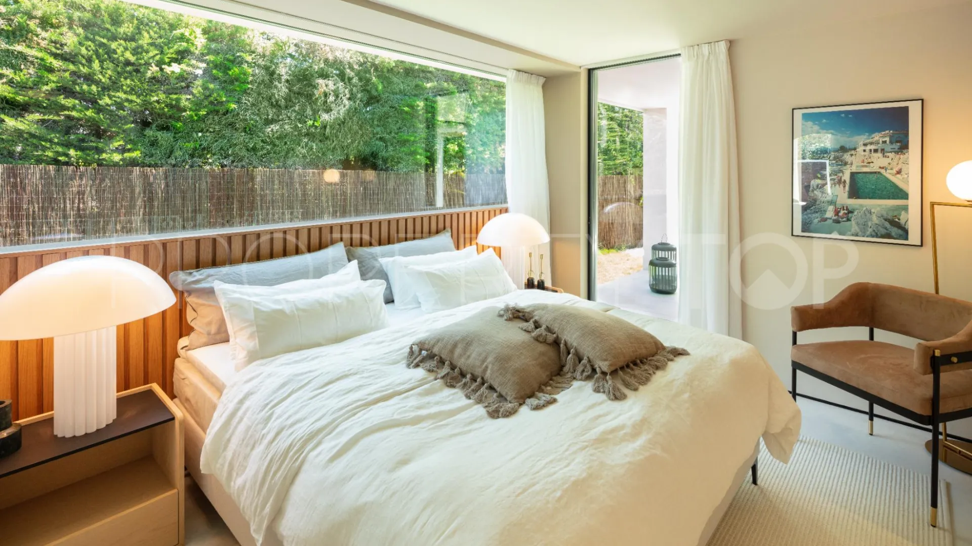 Villa a la venta de 4 dormitorios en Nueva Andalucia