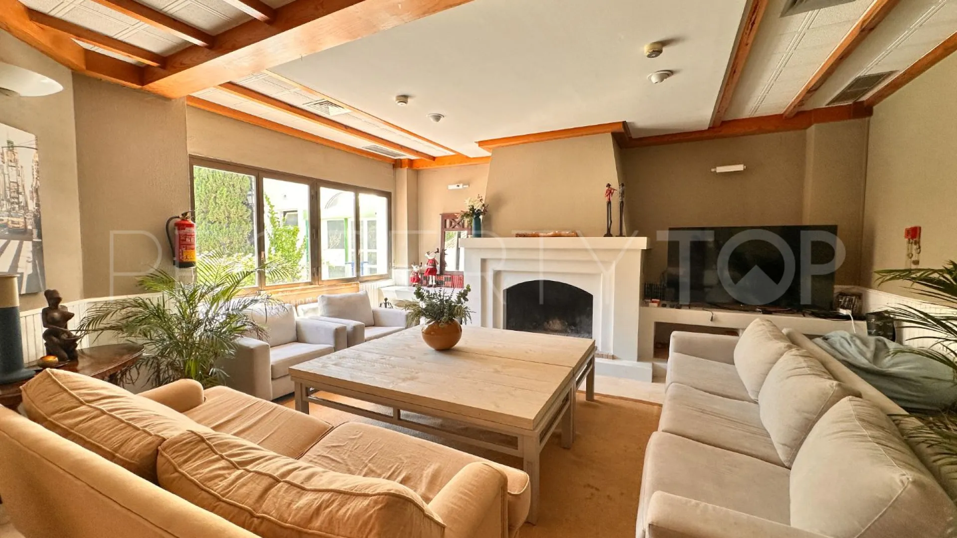 Le Village 1 bedroom apartment for sale