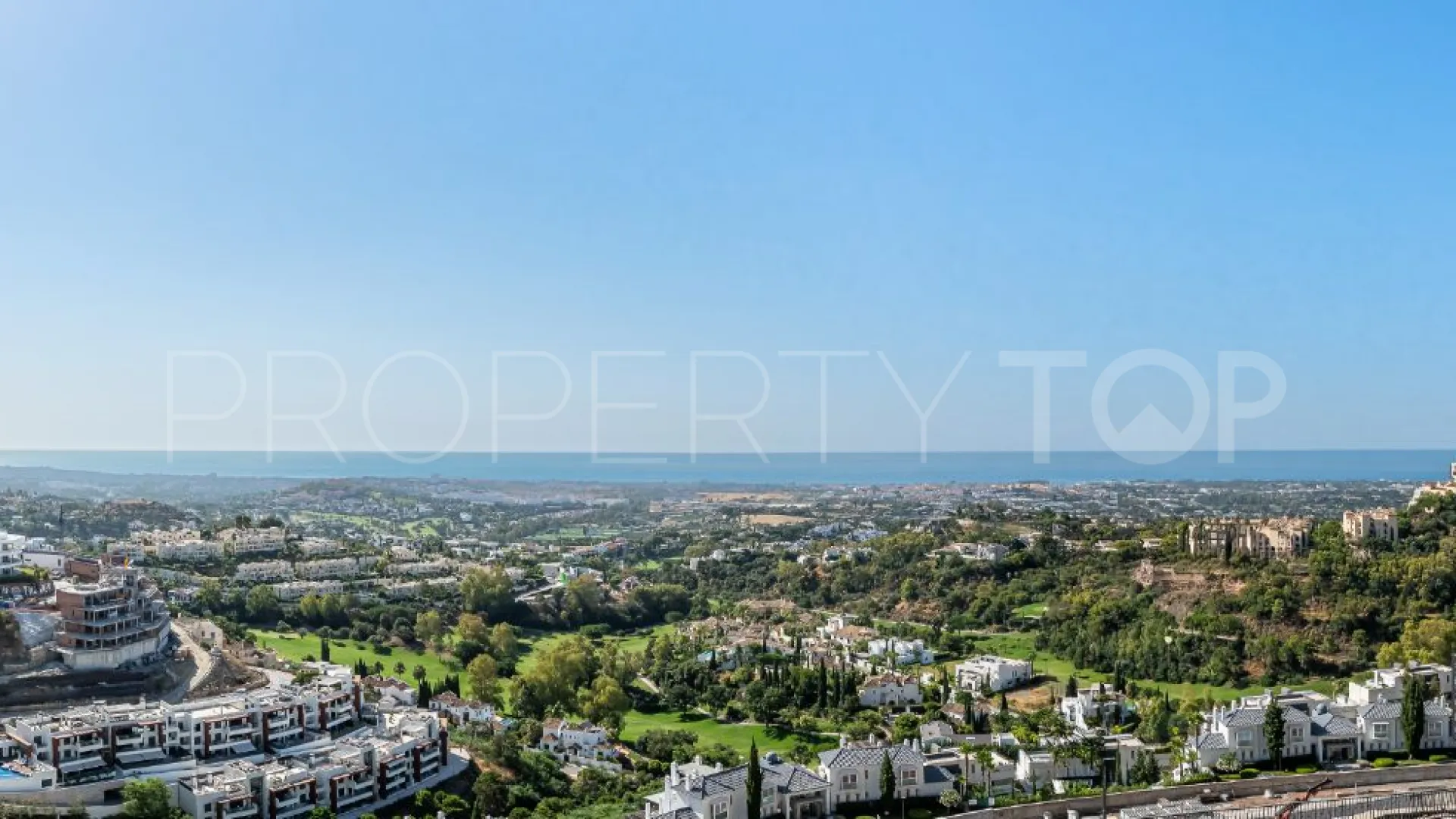 Byu Hills 3 bedrooms apartment for sale