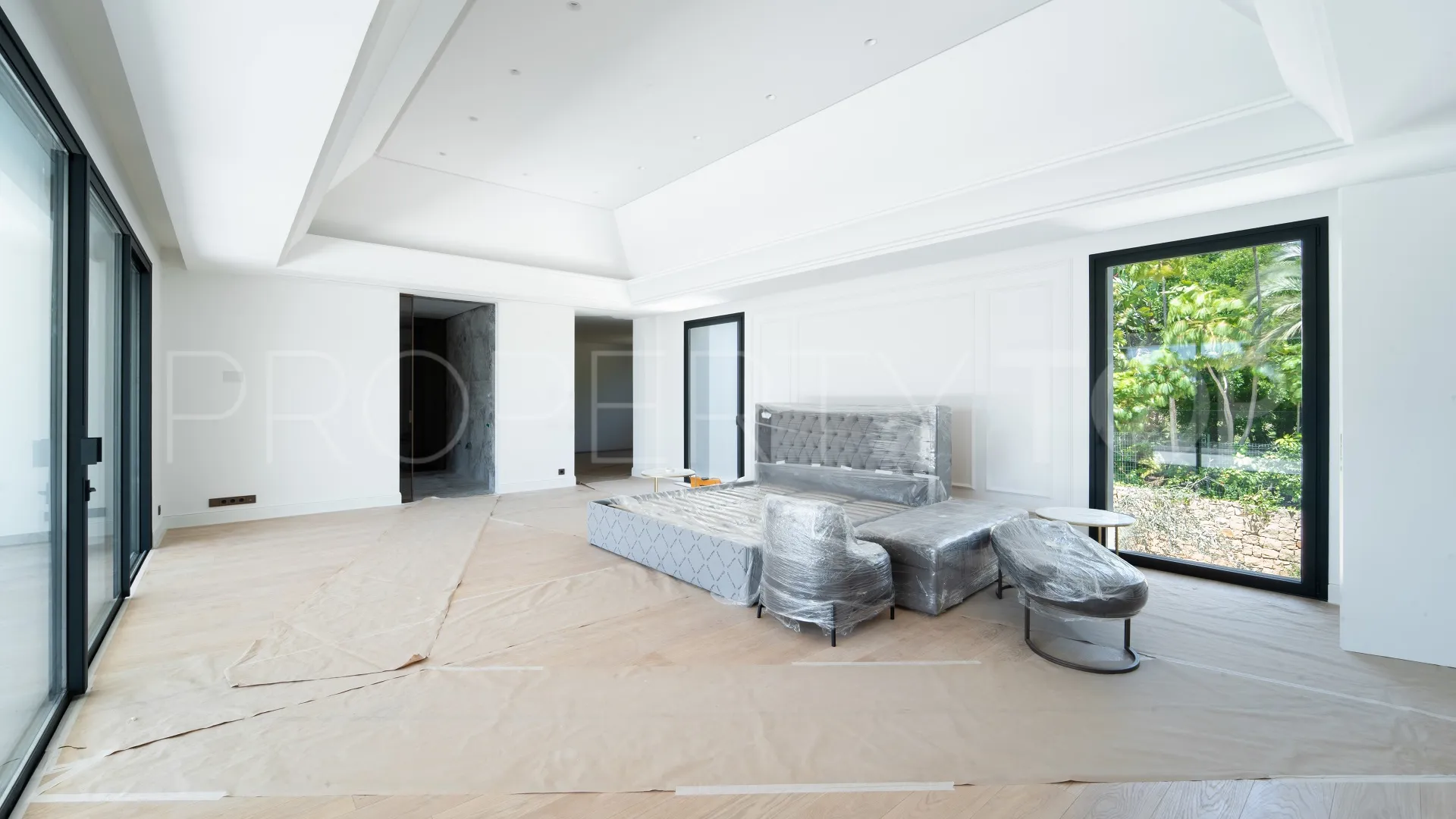 6 bedrooms villa in Sierra Blanca for sale