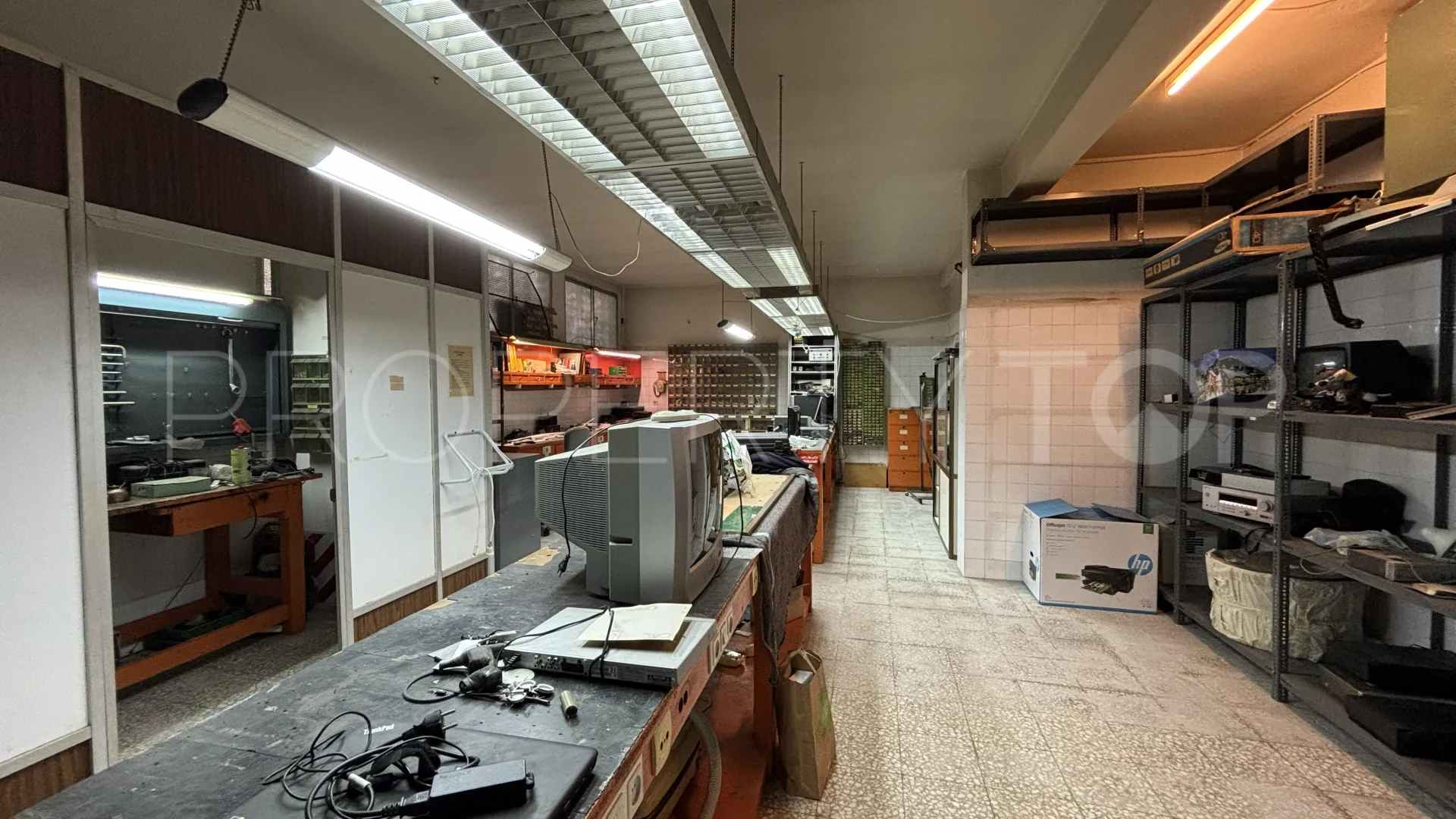 Commercial premises for sale in Plaza de toros-La Ermita