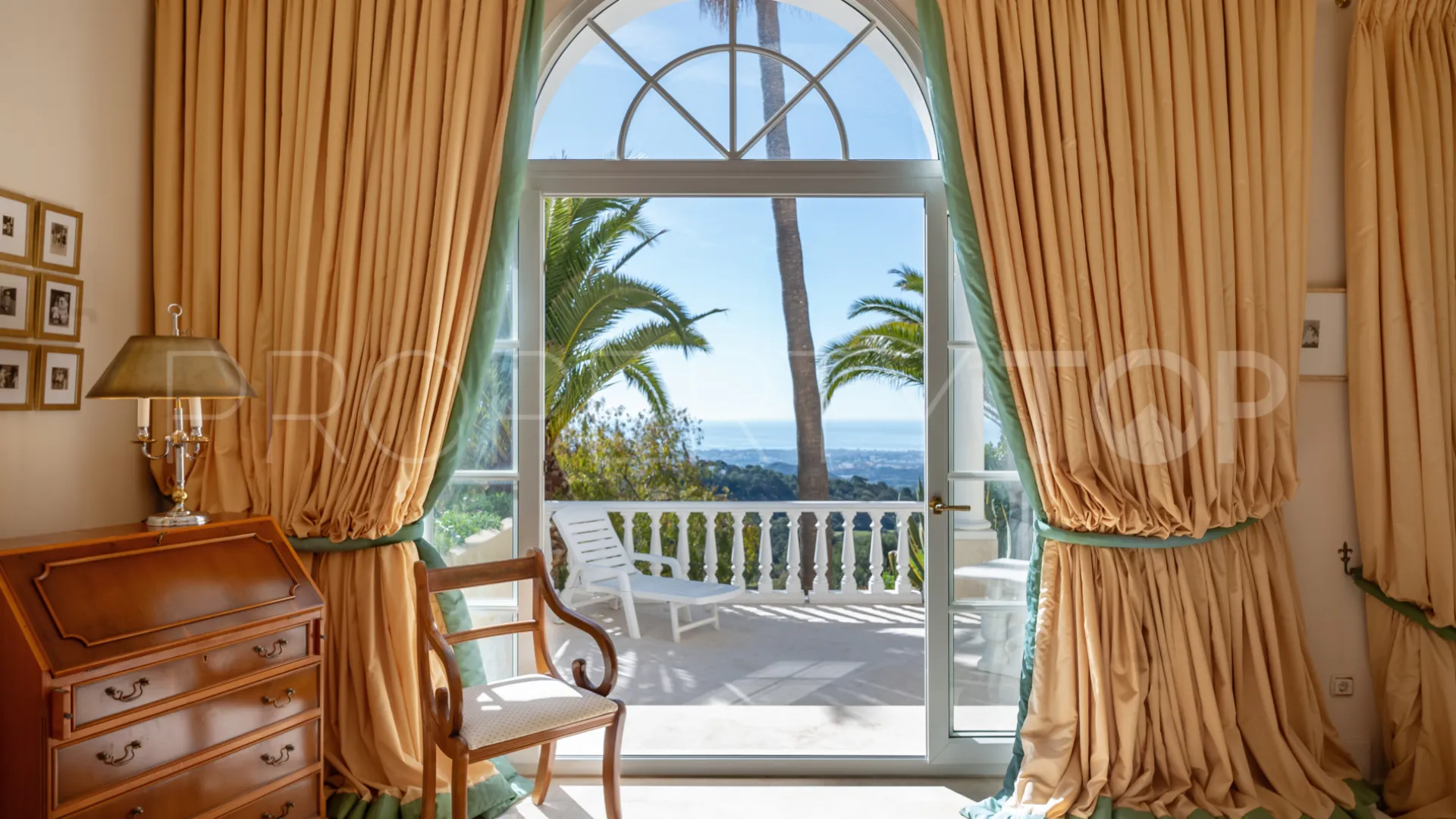 Villa for sale in La Zagaleta