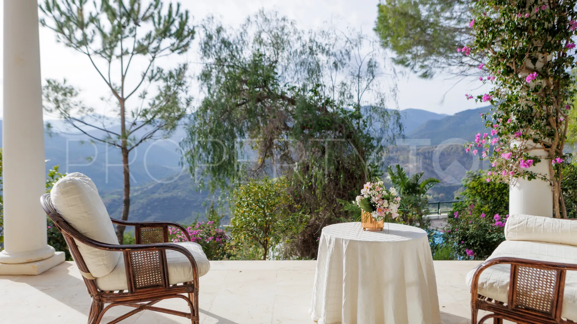 Villa for sale in La Zagaleta