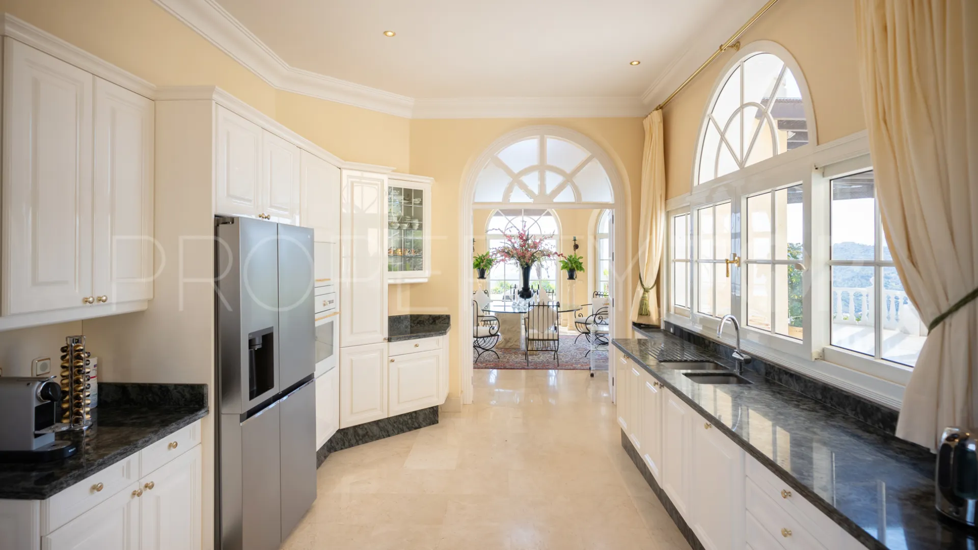 Villa for sale in La Zagaleta