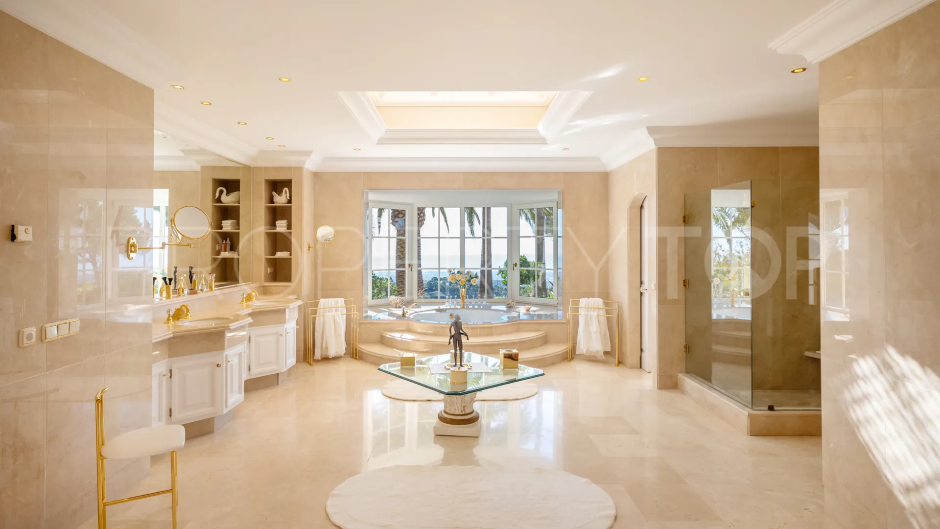 Villa for sale in La Zagaleta