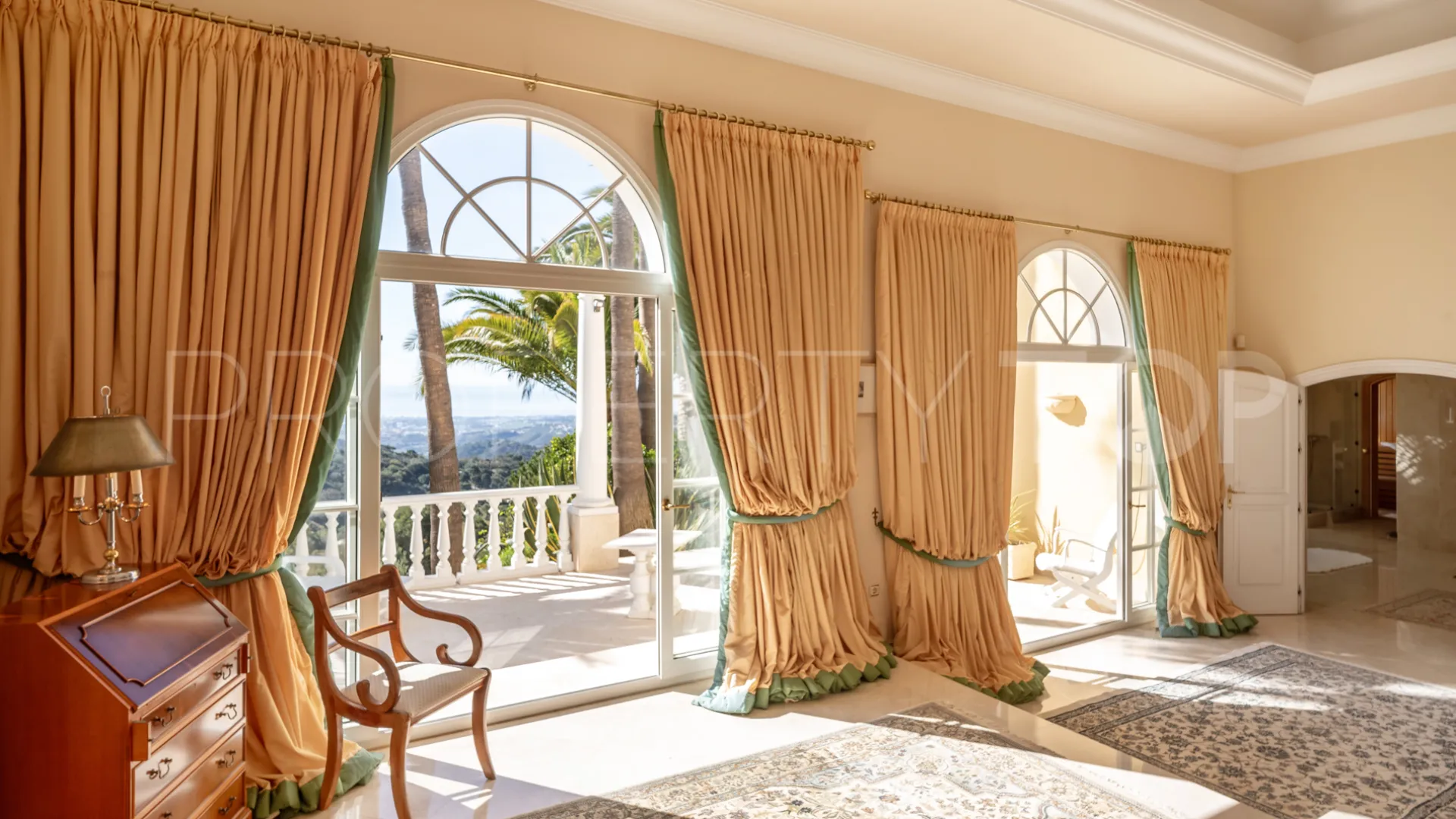 Villa for sale in La Zagaleta