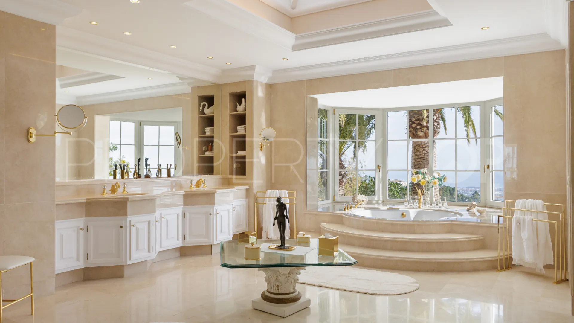 Villa for sale in La Zagaleta