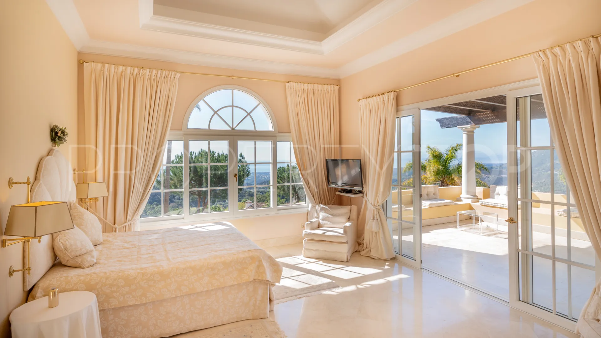 Villa for sale in La Zagaleta