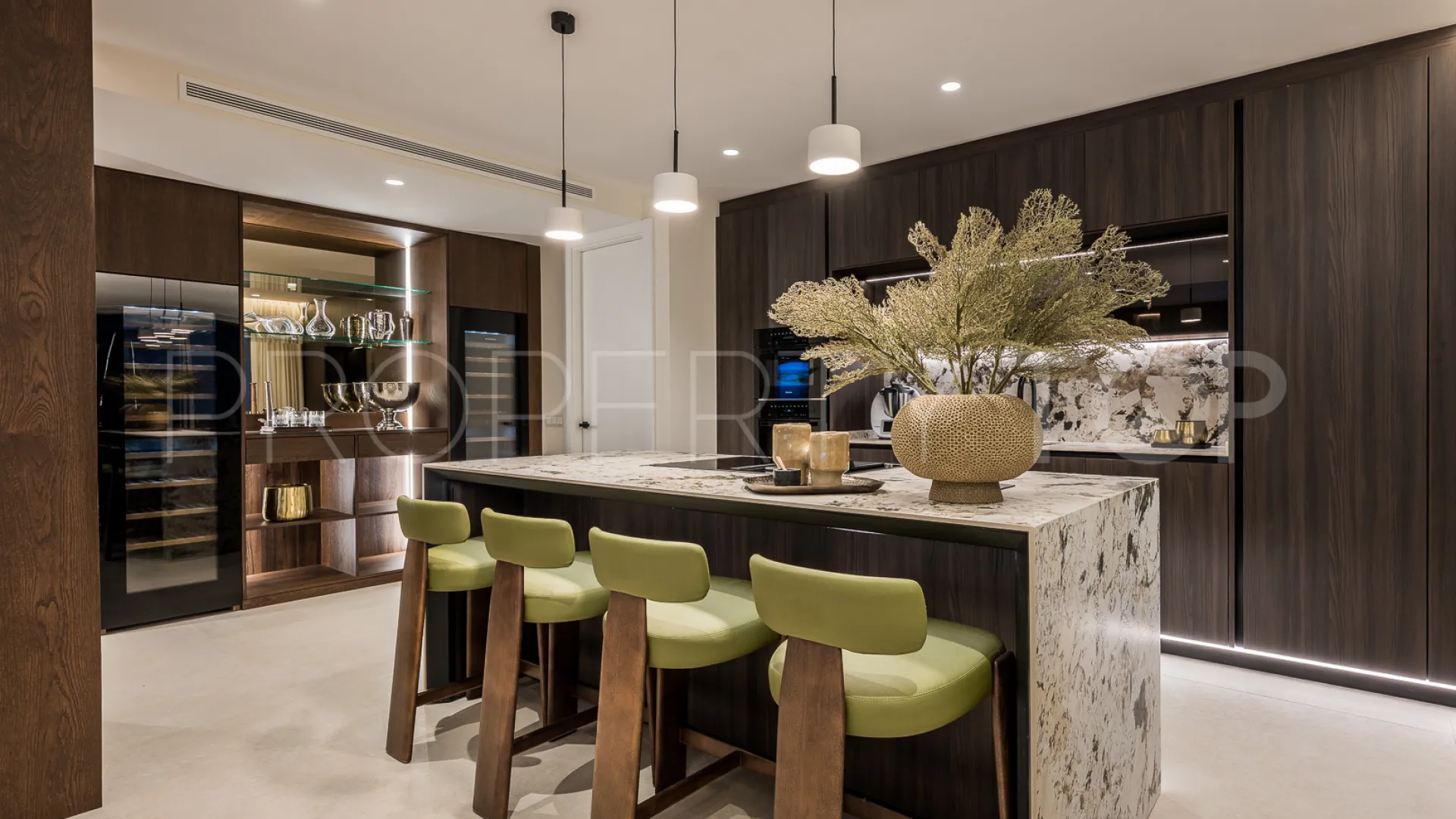 Buy Los Monteros Palm Beach apartment with 3 bedrooms