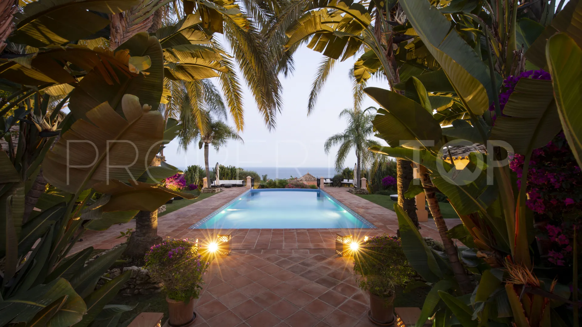 For sale 3 bedrooms villa in Sierra Blanca
