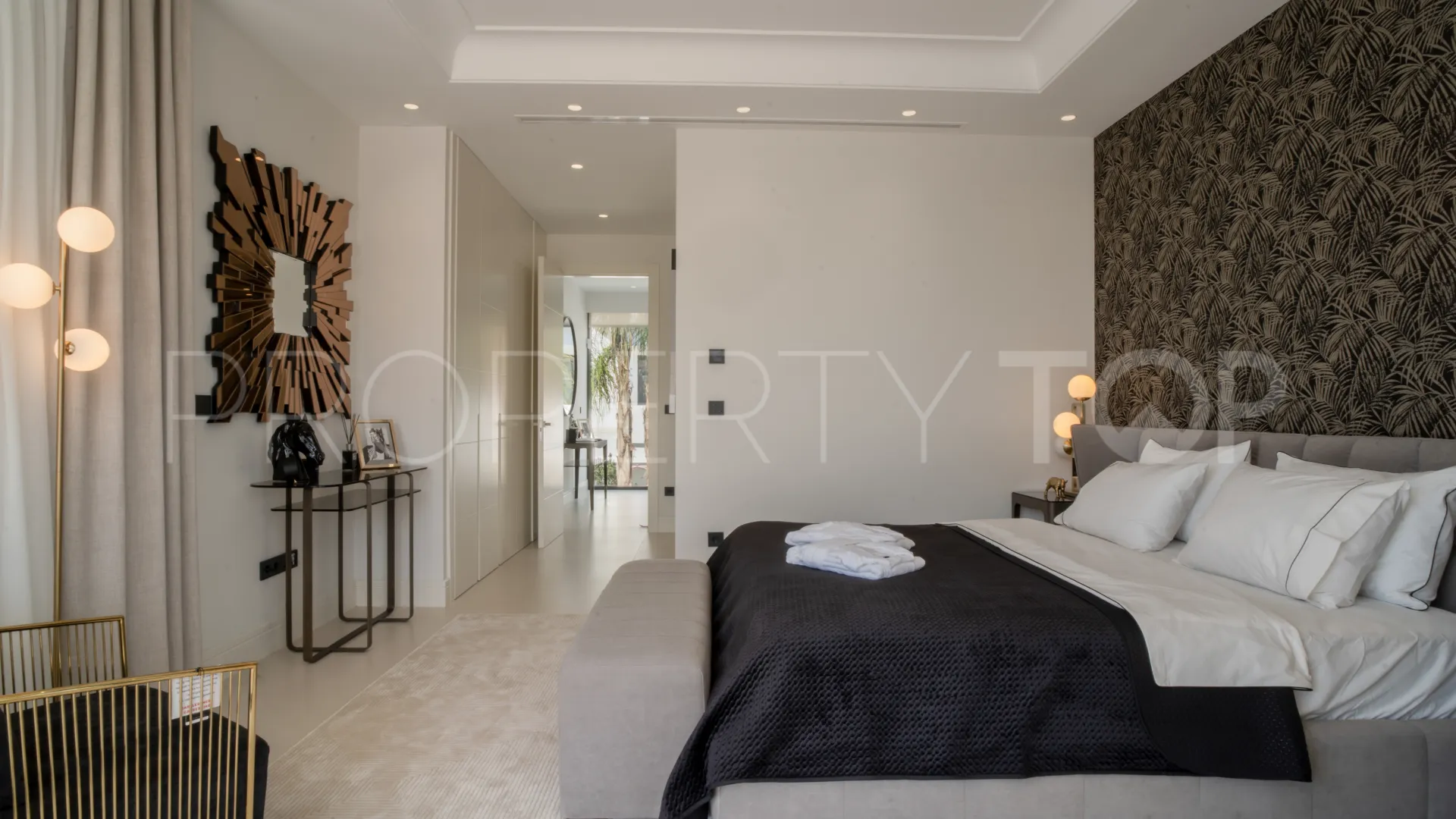 Se vende villa en Rio Verde Playa con 4 dormitorios