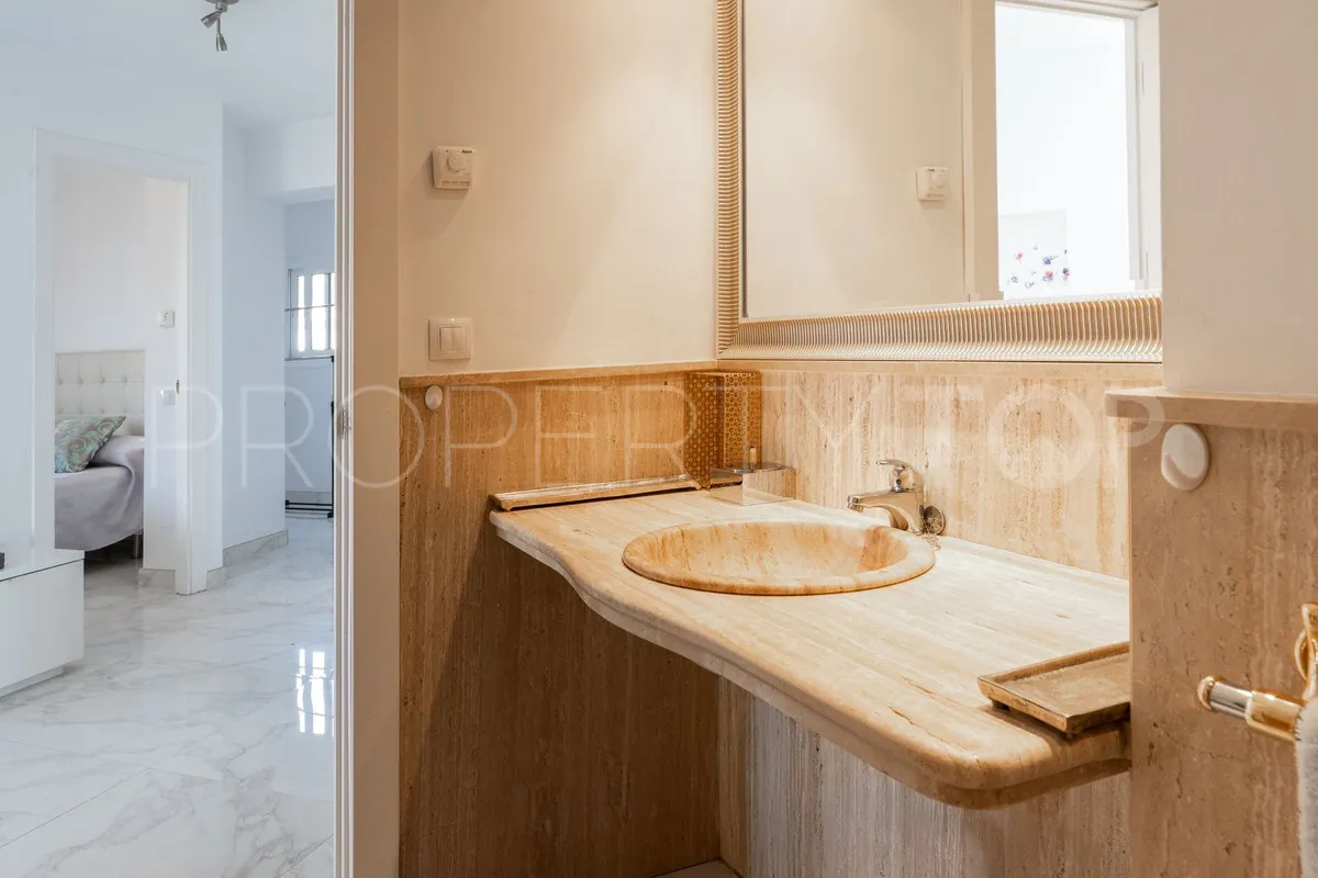 Apartment for sale in Marbella City with 2 bedrooms