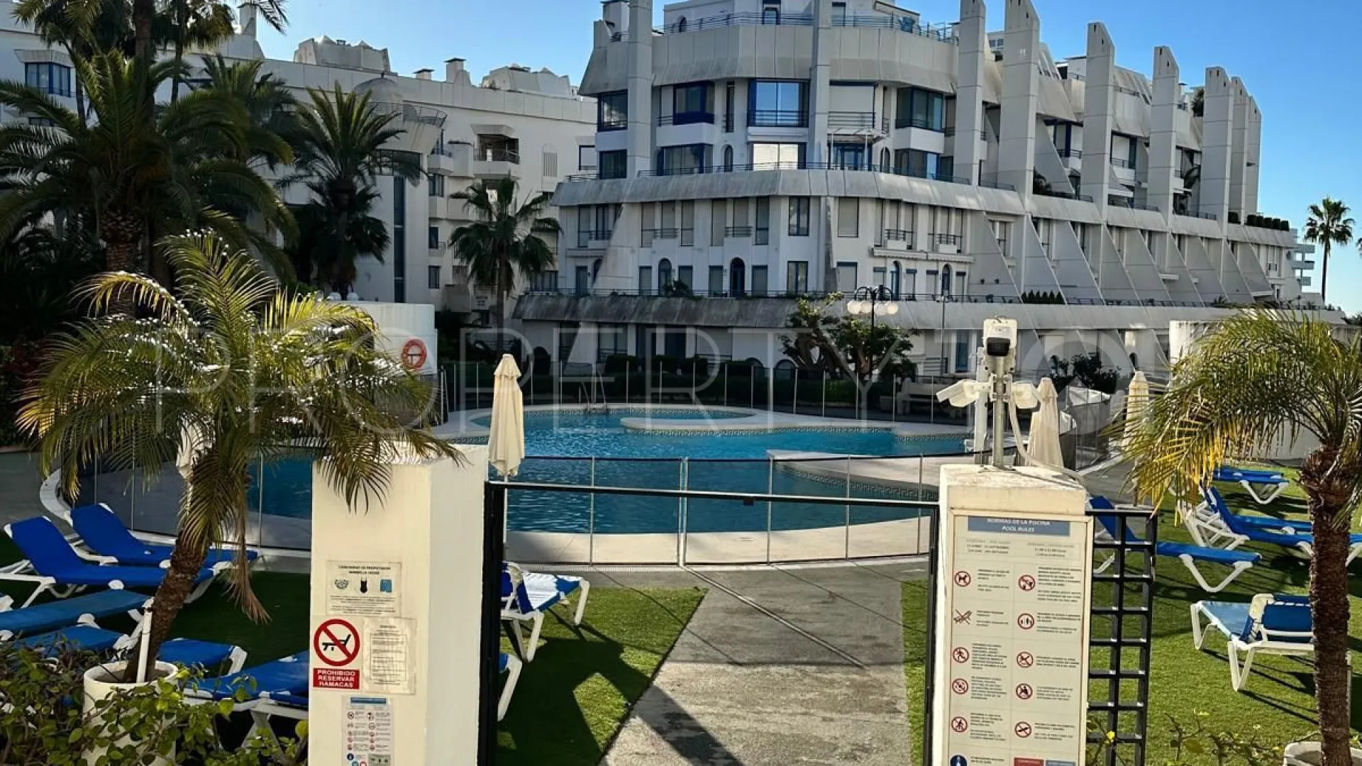 Apartment with 3 bedrooms for sale in Marbella City