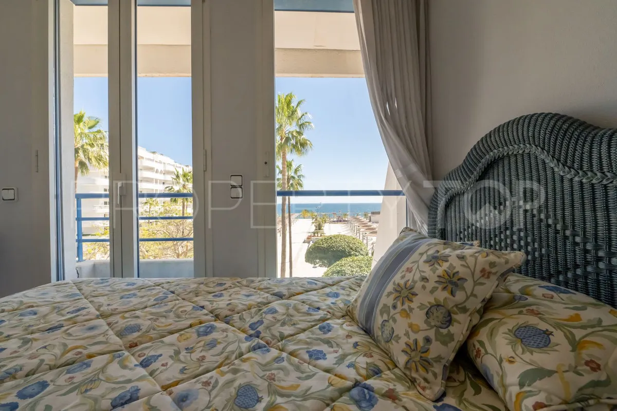 Apartment with 3 bedrooms for sale in Marbella City