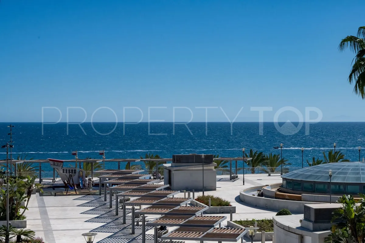 Apartment with 3 bedrooms for sale in Marbella City