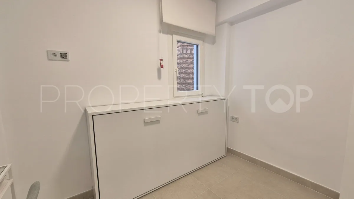For sale apartment with 4 bedrooms in Marbella City
