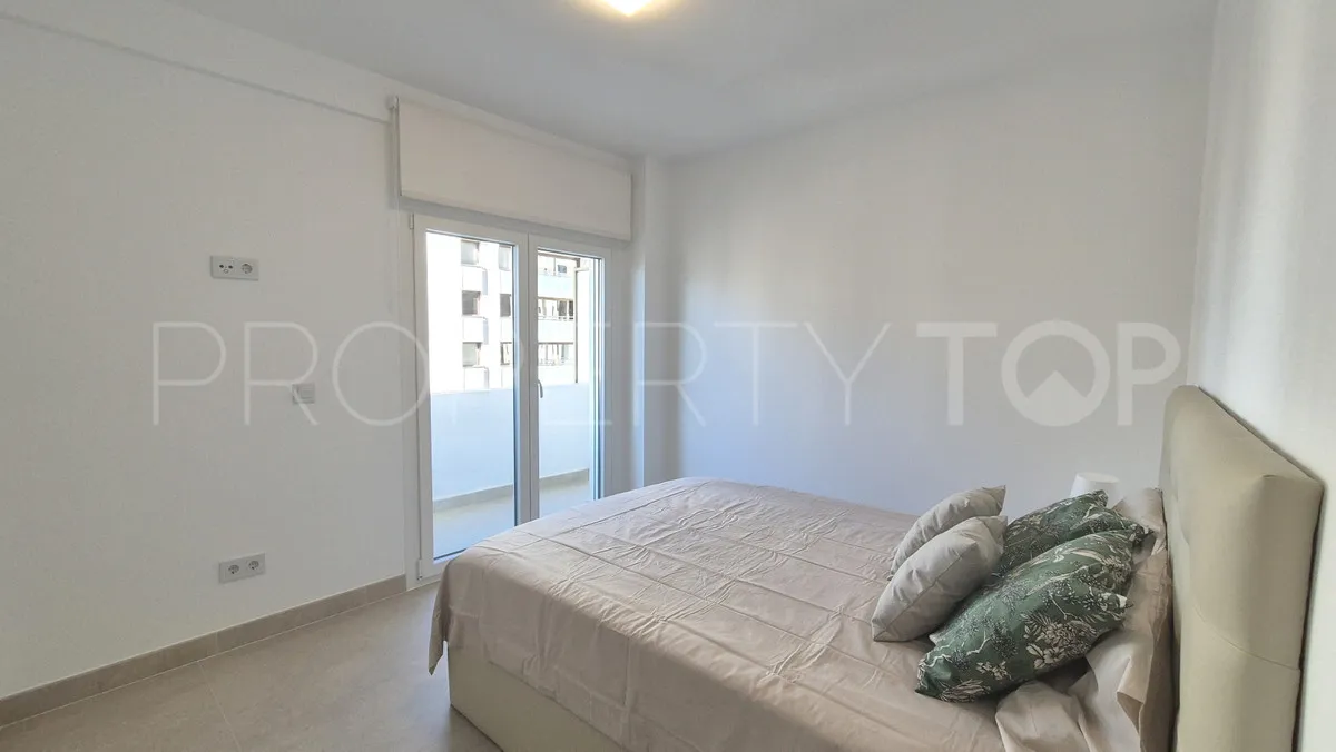 For sale apartment with 4 bedrooms in Marbella City