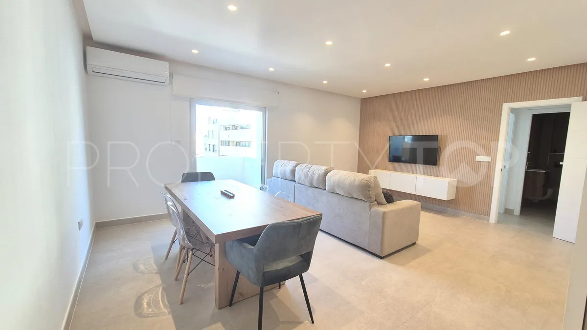For sale apartment with 4 bedrooms in Marbella City