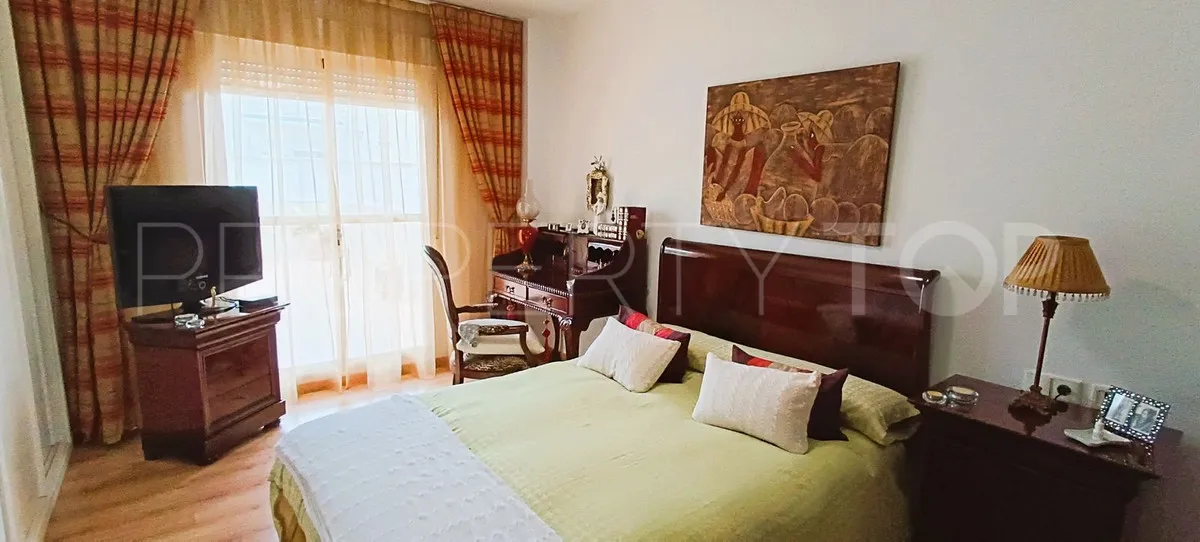 For sale Marbella City apartment with 2 bedrooms